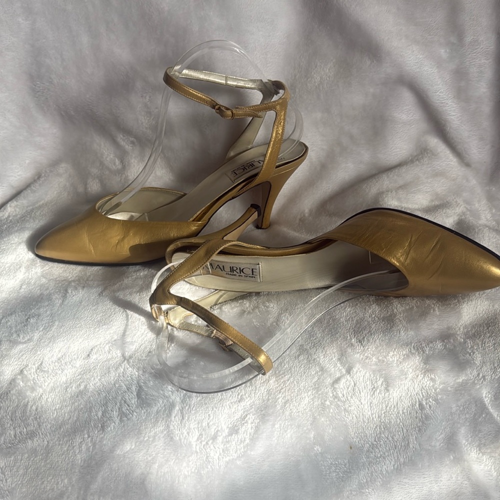 Vintage Maurice Gold heels, size 10/12 to 11 N